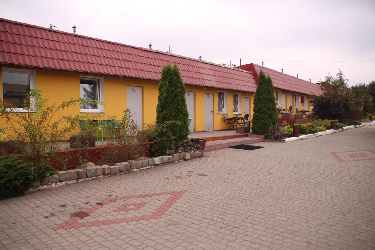 Zajazd Pod Kominkiem - Brzoza Kolo Torunia Extérieur photo