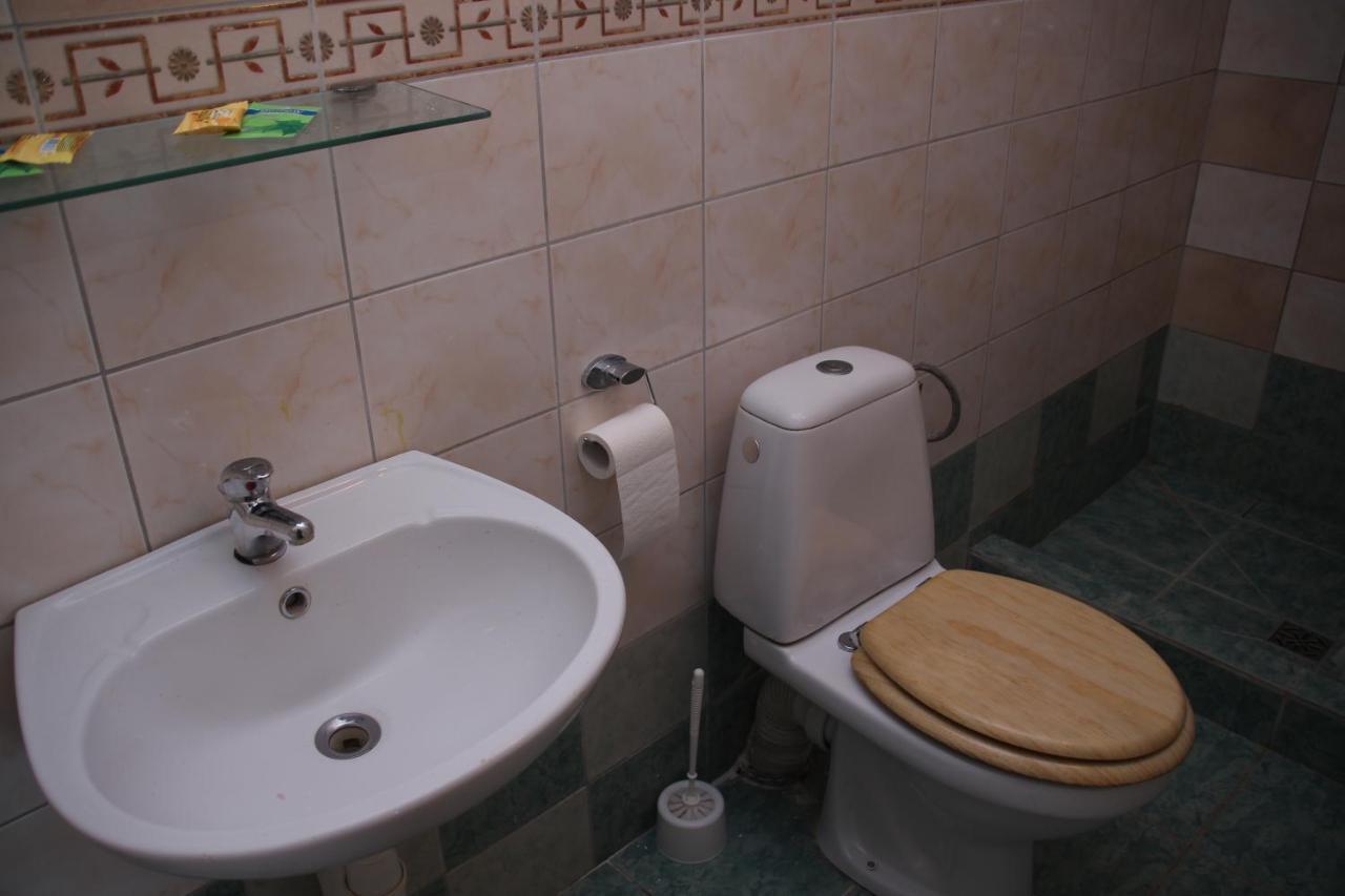 Zajazd Pod Kominkiem - Brzoza Kolo Torunia Extérieur photo